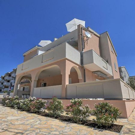 Villa Magena - Luxury Apartments In Pag Center باغ المظهر الخارجي الصورة