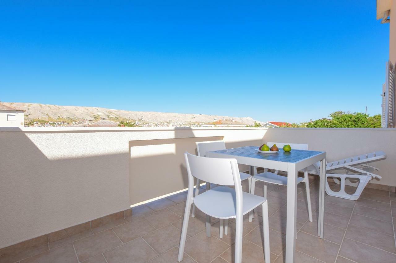 Villa Magena - Luxury Apartments In Pag Center باغ المظهر الخارجي الصورة