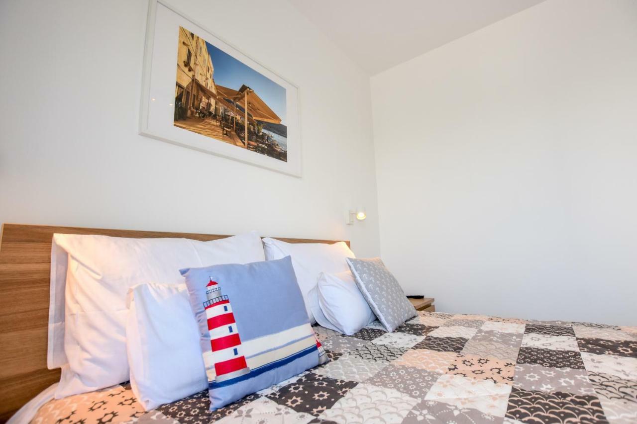 Villa Magena - Luxury Apartments In Pag Center باغ المظهر الخارجي الصورة